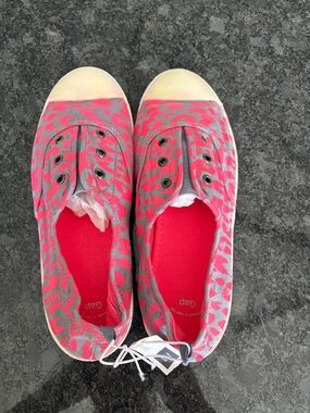 GAP Pink and Gray Animal-Print Slip-On Sneakers